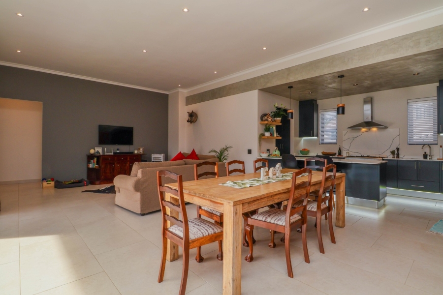 3 Bedroom Property for Sale in The Hill Western Cape
